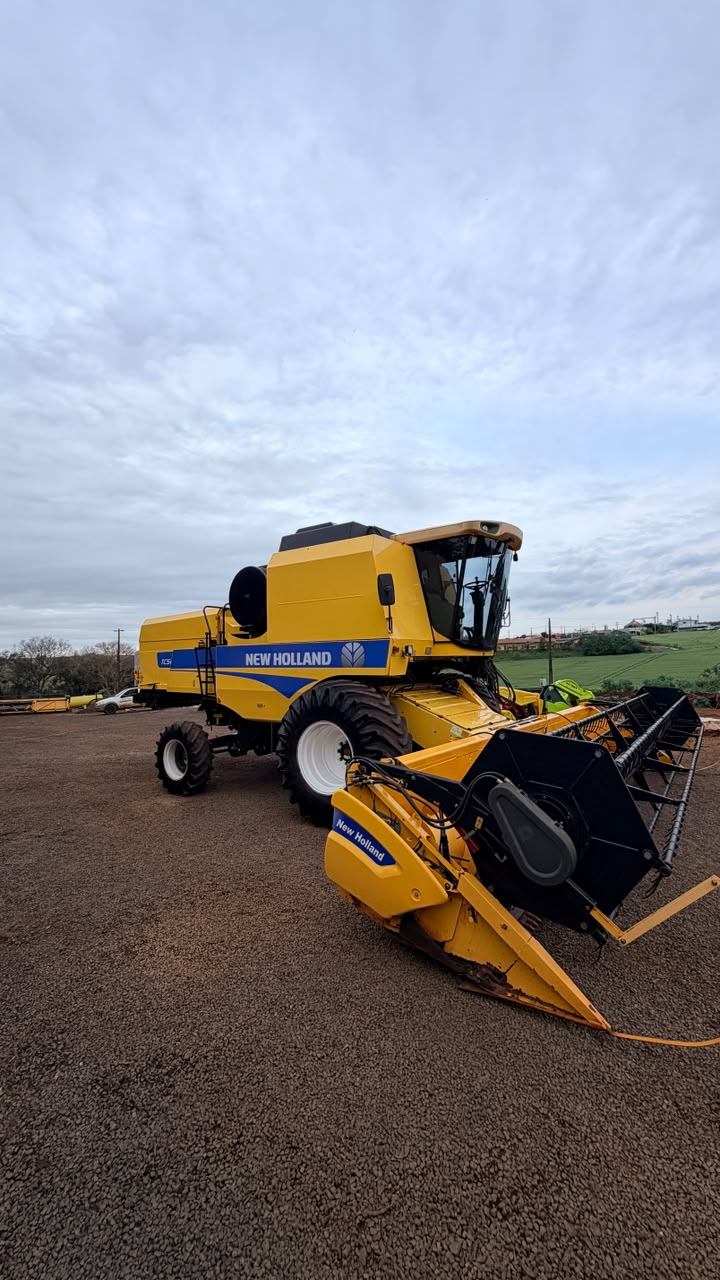New Holland TC5090